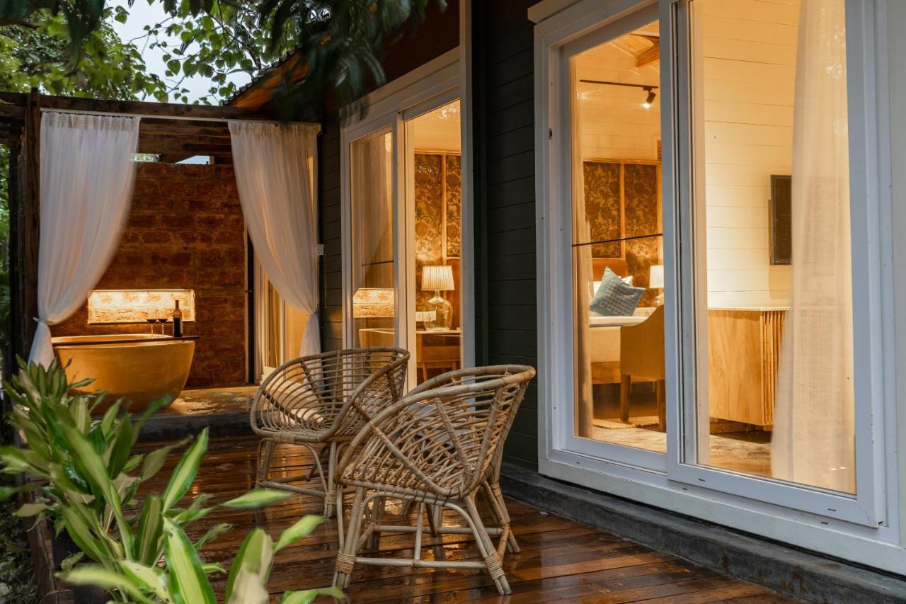 Larisa Resort Ashwem Mandrem Dış mekan fotoğraf