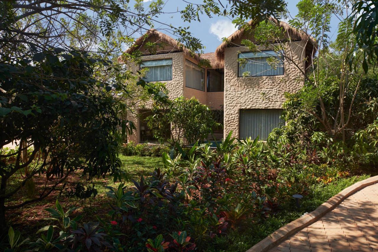 Larisa Resort Ashwem Mandrem Dış mekan fotoğraf